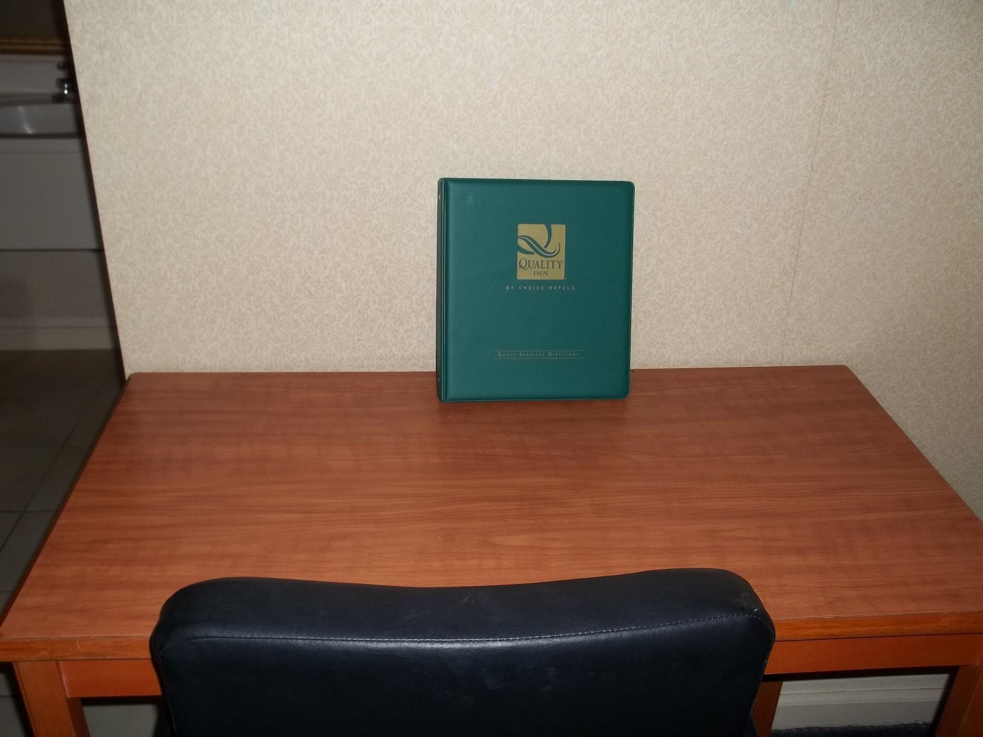 Quality Inn Little Creek Вирджиния-Бич Экстерьер фото